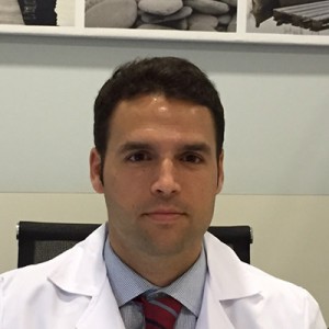 Doctor Bertrán, cirujano Huelva